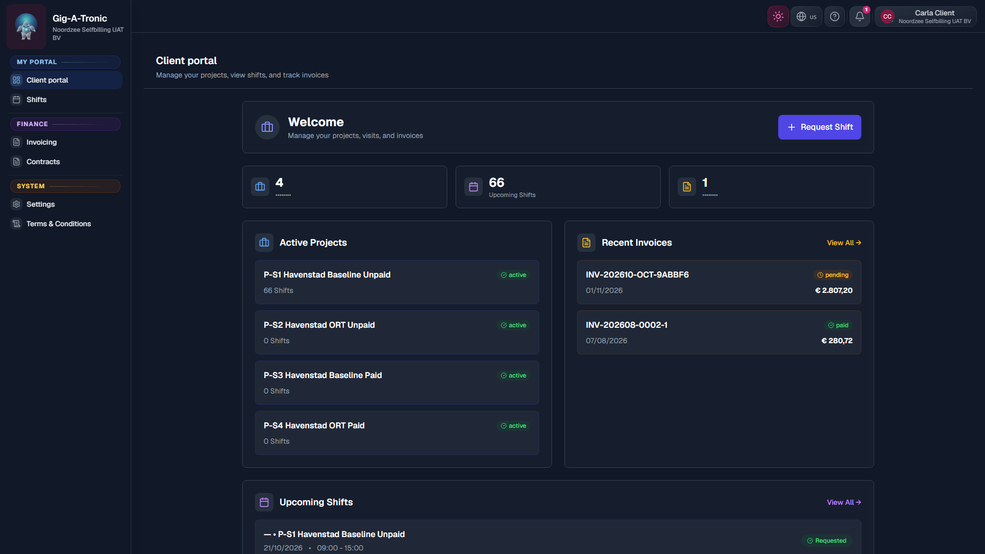 Client Dashboard: Active Projects section.